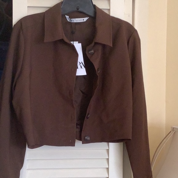 Zara Jackets & Blazers - Gorgeous Brown Cropped Zara Jacket  💛💛💛